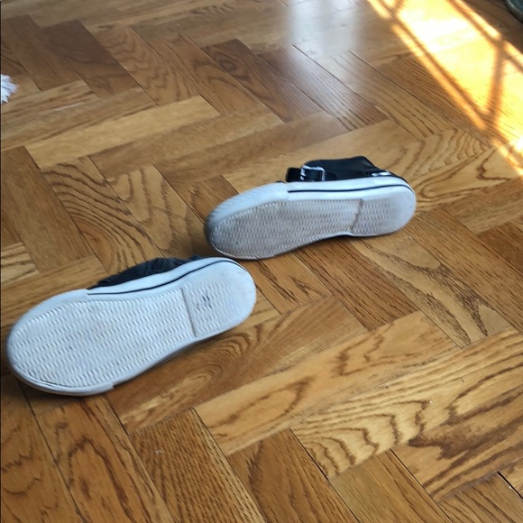 Ash girls hightop zip sneakers. Size 31 - Picture 4 of 7